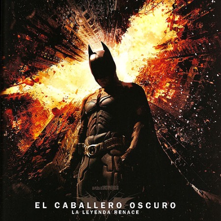 Cartel español de "El Caballero Oscuro: la leyenda renace" (Batman 3)